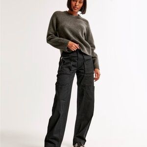 Abercrombie & Fitch Black barrel cargo pants